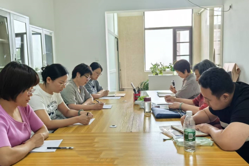 beat365执行理事长、党委副书记马明芬教授深入财务人事党支部开展专题调研