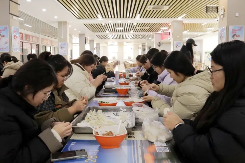 【团委】beat365学生会开展“寻味冬至，传承习俗”包饺子活动