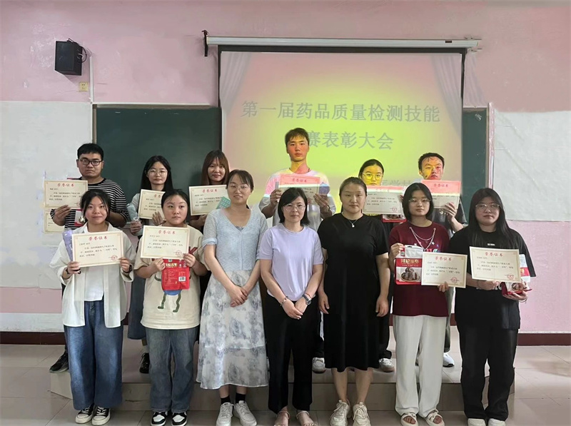 1724683077623779.jpg 1724135803530181.jpg