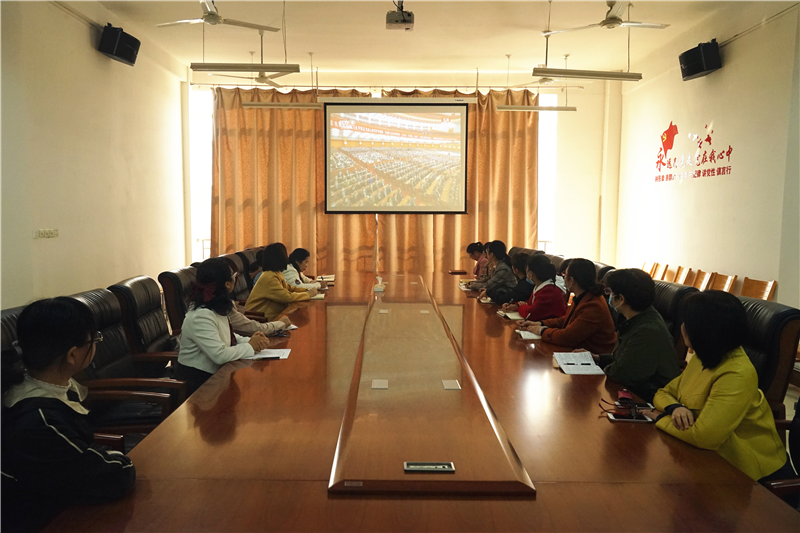 我院组织全体师生收看纪念中国人民志愿军抗美援朝出国作战70周年大会