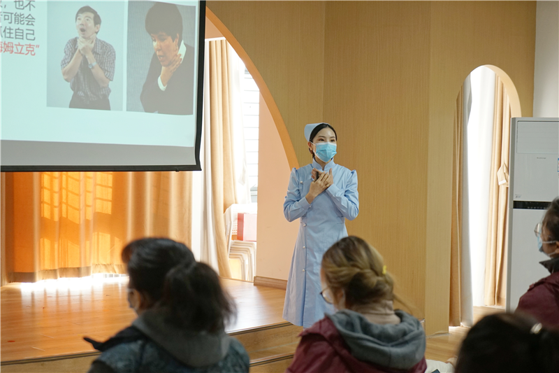 beat365英国官网网站走进幼儿园开展急救知识与技能培训