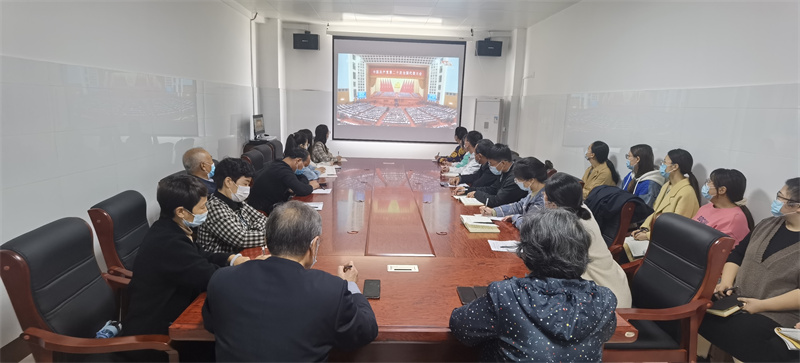 beat365英国官网网站组织全院师生收听收看党的二十大开幕式