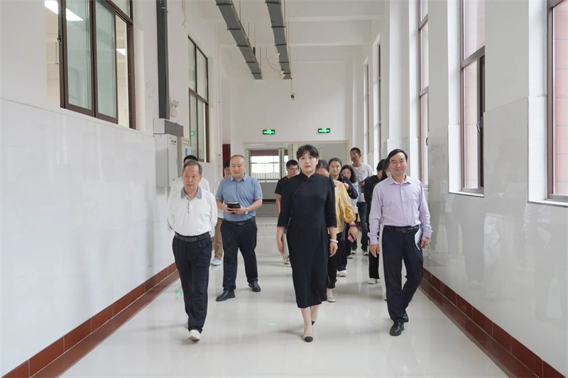 我院开展2024级新生开课首日教学检查工作